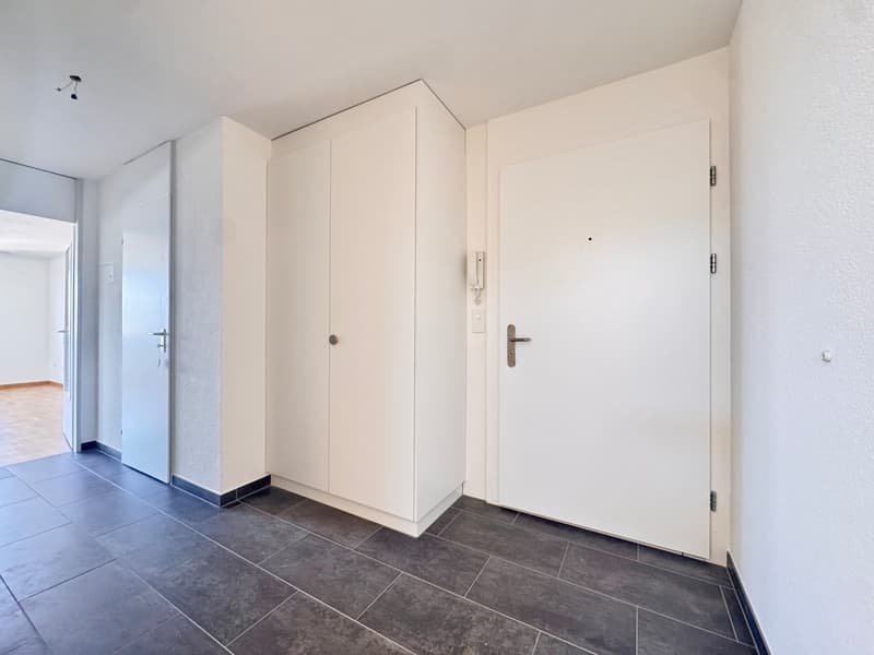 Eingang mit Schrank