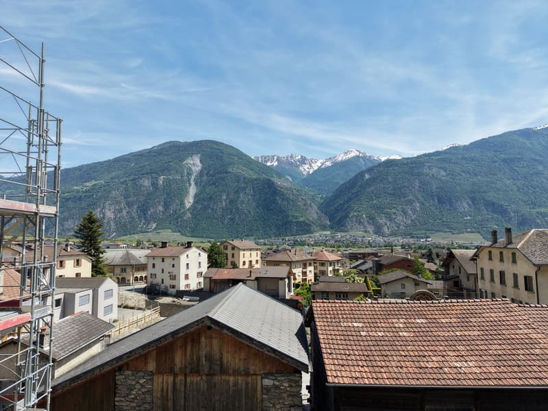 New 3.5-room apartment with balcony and beautiful view in Leytron (11)