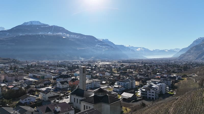 Neue 4,5-Zimmer-Wohnung mit Panoramablick in Conthey (7)