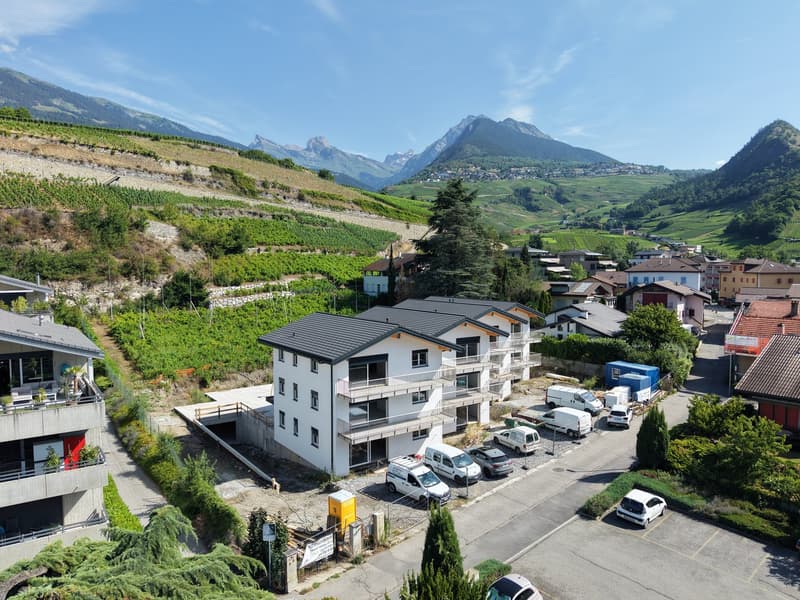 Appartamento nuovo di 3,5 locali con vista panoramica a Conthey (1)