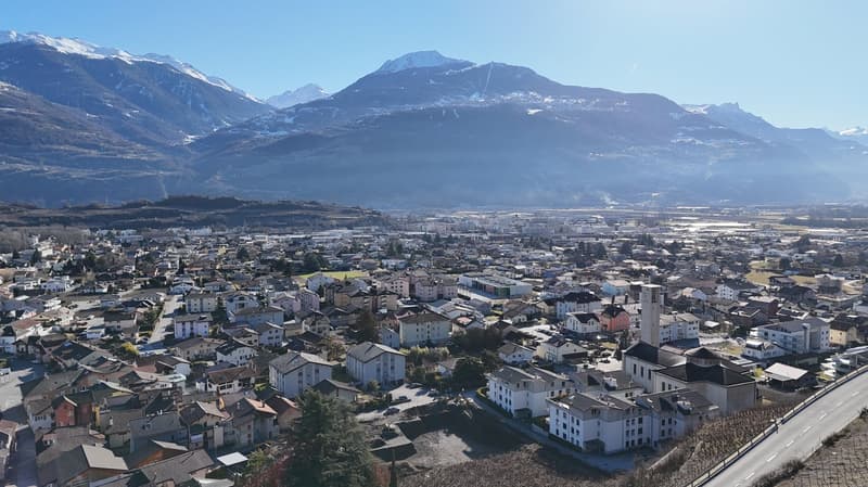 Neue 3,5-Zimmer-Wohnung mit Panoramablick in Conthey (7)