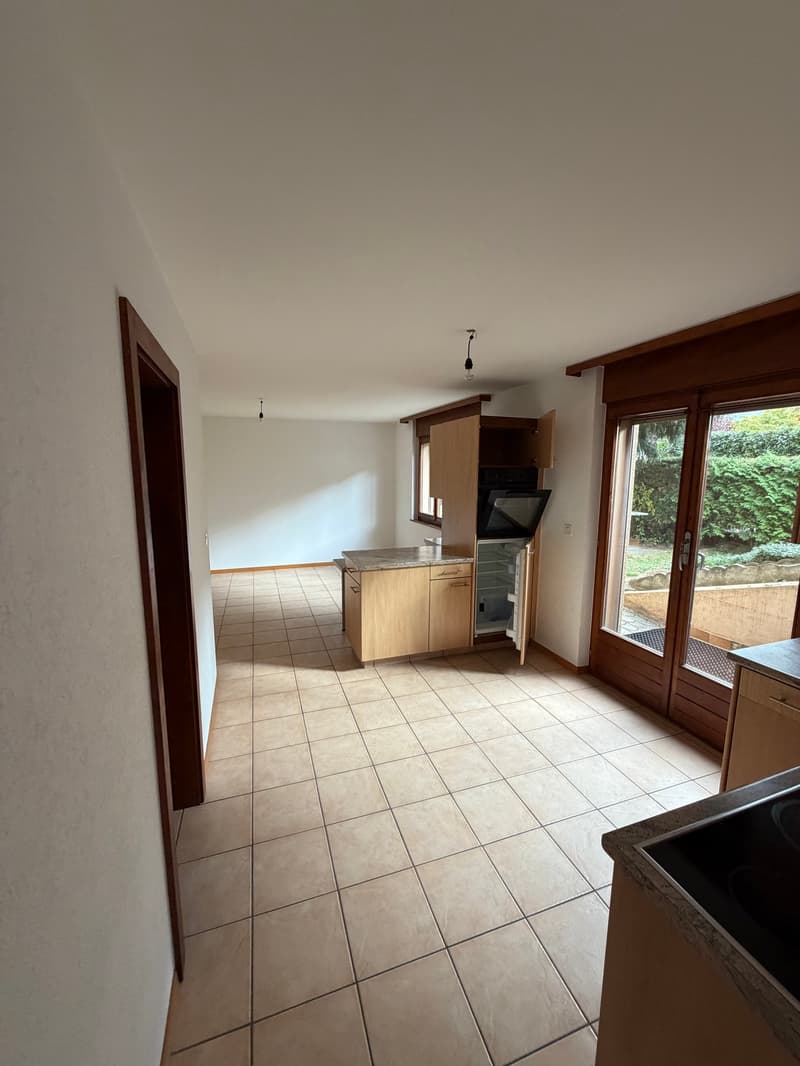 Villa à Saillon – beaux volumes et potentiel de modernisation (15)
