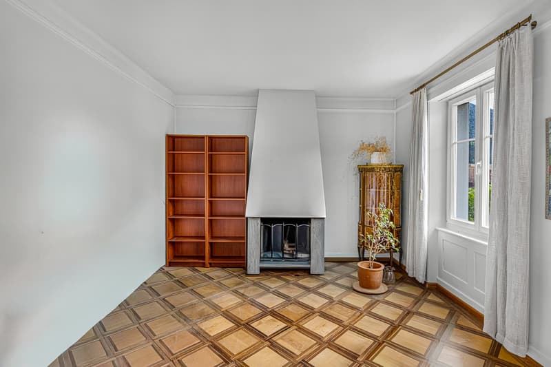 Charmante Villa an ruhiger Lage in Glarus Nord – Ihr Traumhaus mit Bergblick (6)
