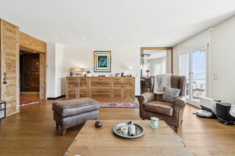 Magnificent property with a detached mazot and outdoor swimming pool (7)