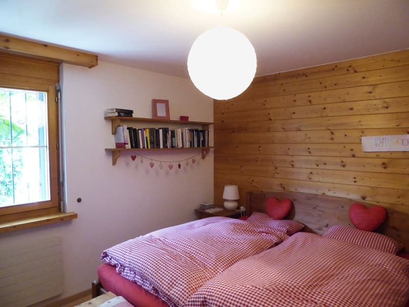 The feel-good apartment in Waltensburg, close to the Breil/Brigels ski resort (13)