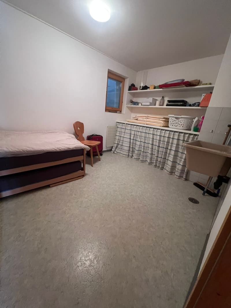 The feel-good apartment in Waltensburg, close to the Breil/Brigels ski resort (18)
