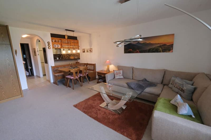 Living and Enjoying in Valata/Obersaxen Mundaun, with Ski-in and Ski-out (3)