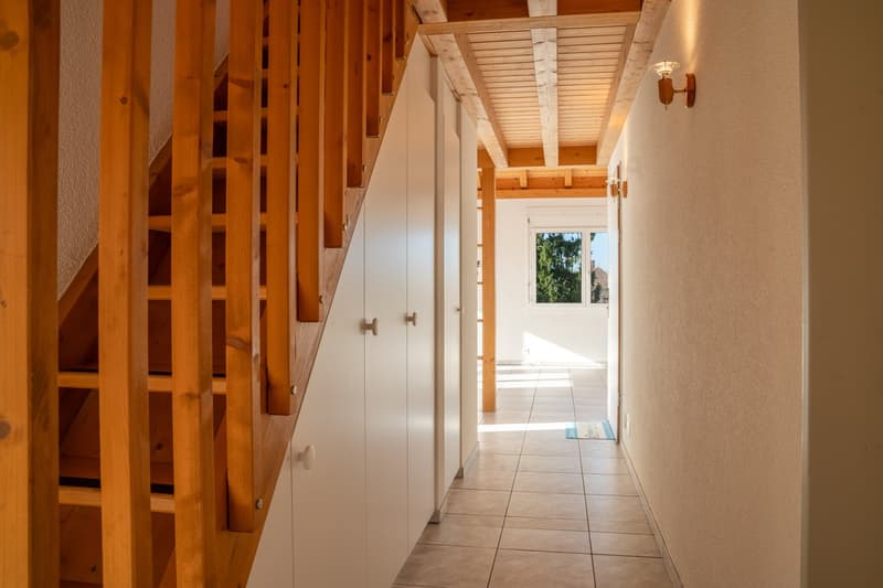 Appartamento di 4½ locali con galleria | ultimo piano | posizione soleggiata a sud a Sutz (12)