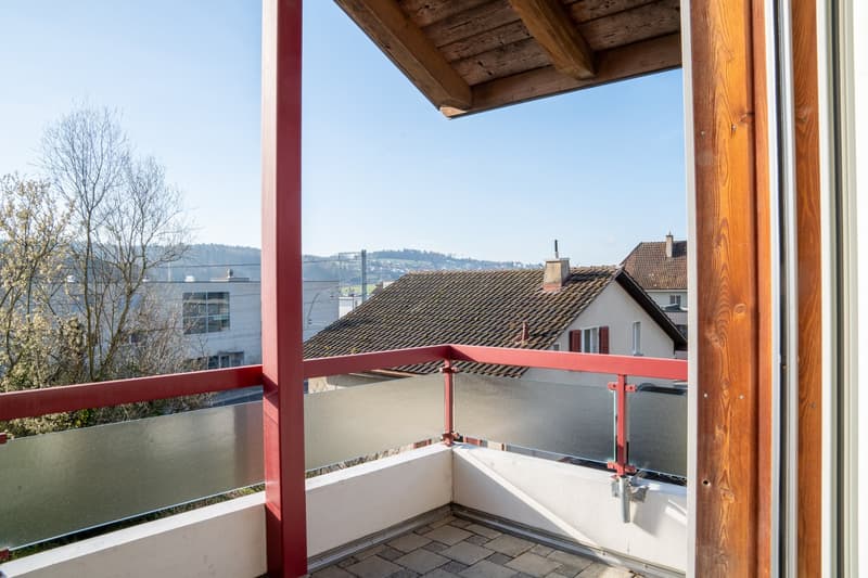 Appartamento di 4½ locali con galleria | ultimo piano | posizione soleggiata a sud a Sutz (16)