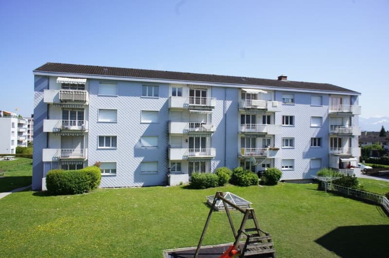 Geräumig, attraktiv mit fantastischer Bergsicht! (1)