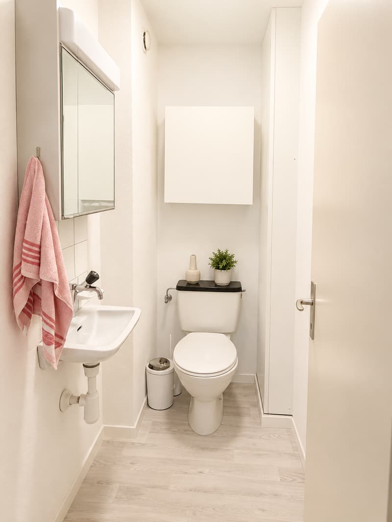 Abitare generoso - tutto moderno con balcone nel verde! (10)