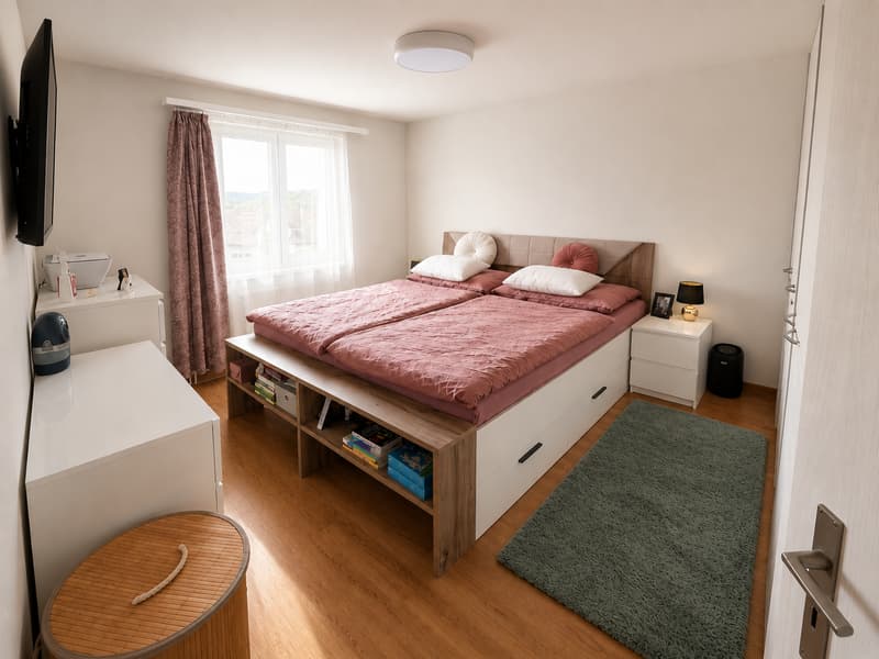 À proximité immédiate du centre-ville, plan d'étage spacieux avec balcon convivial ! (6)