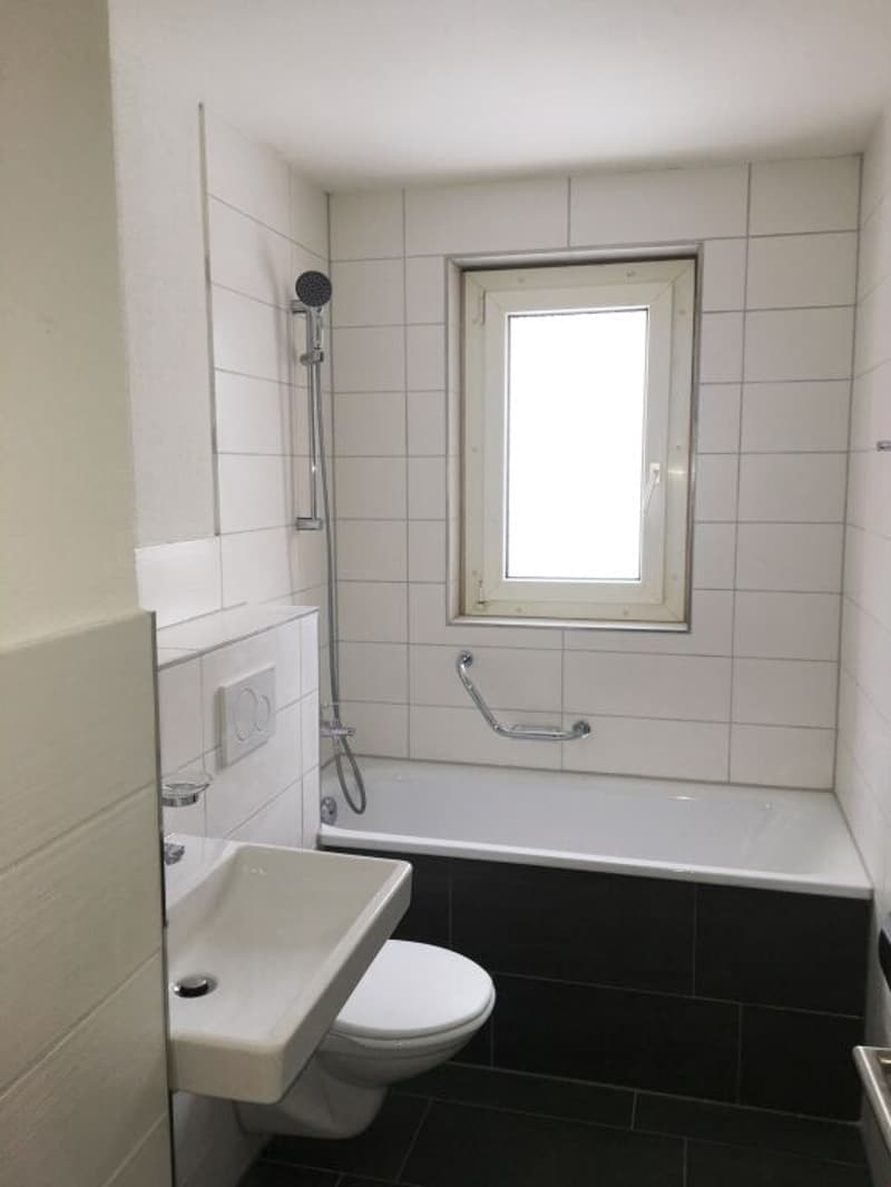 Top-modern und gemütlicher Balkon mit Bergsicht! (8)
