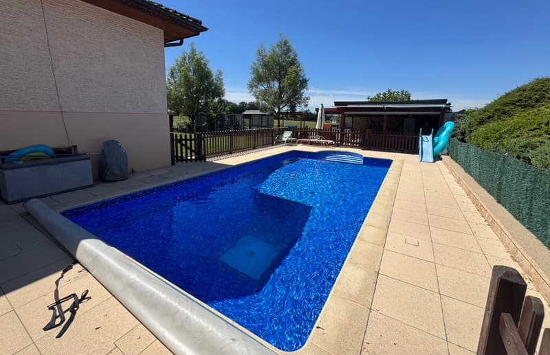 Villa mit 8 Zimmern in Viager besetzt ohne Miete – Pool und Garten – Vernier (GE) (10)