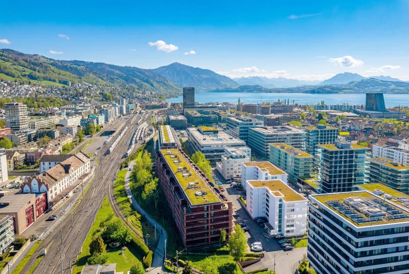 Urban leben zwischen See und Bergen