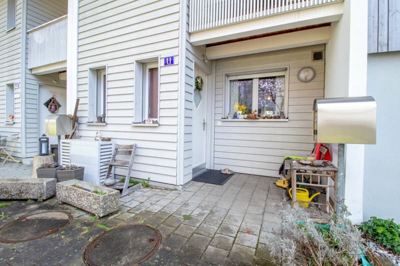 Maison de rangée de 5,5 pièces avec grand grenier utilisable (12)