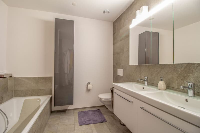Modern and bright 3.5-room garden apartment in tax-friendly Winkel (16)