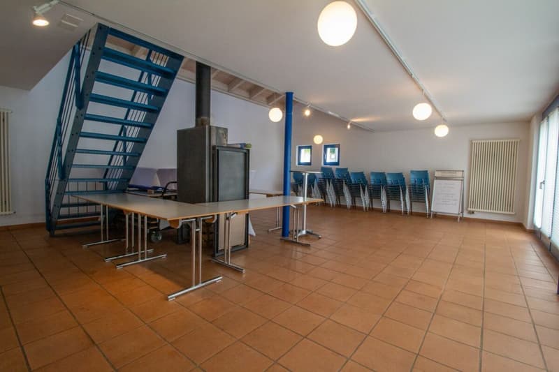 Renovated and family-friendly 5.5 room row house (25)
