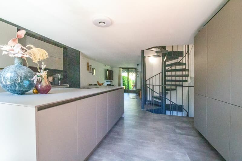 Renovated and family-friendly 5.5 room row house (5)
