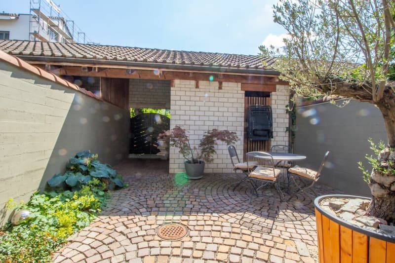 Renovated and family-friendly 5.5 room row house (2)