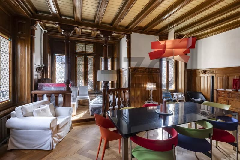 Magnificent 19th-century building located in the heart of Sion (13)