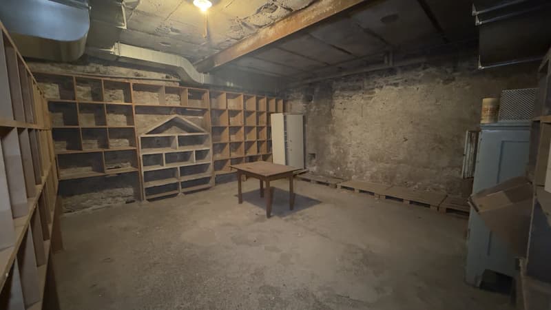 Commercial property with high potential ? Former Gare Buffet (7)