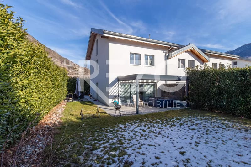 Family Villa 5.5 rooms for Sale - 1958 Saint-Léonard (2)