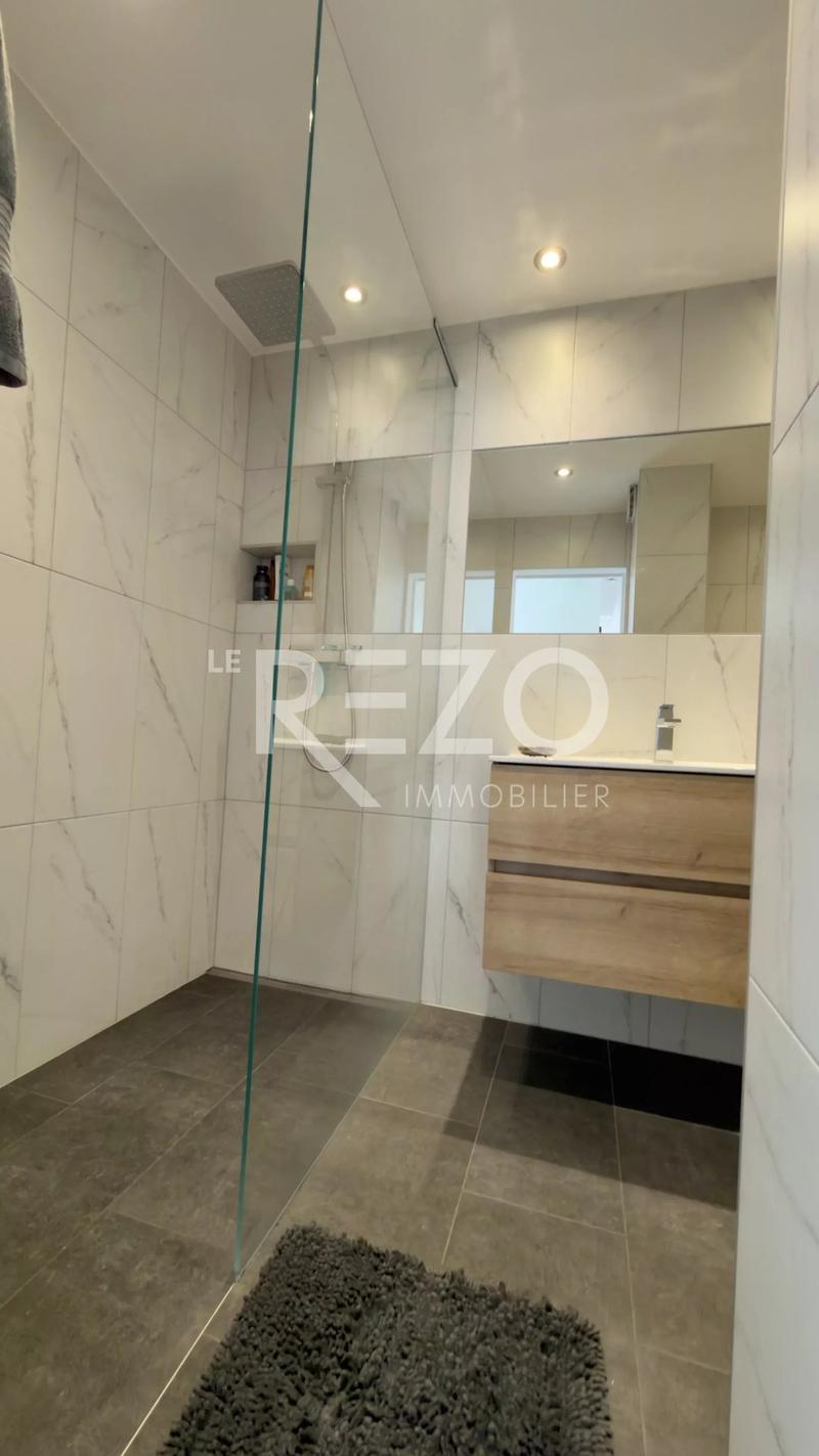 Apartment 4.5 rooms with large terrace. Chippis (11)