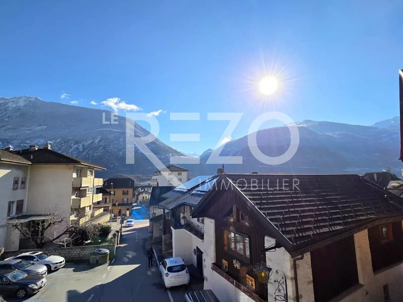 House with 2 apartments of high standard - Completely renovated - Sierre (4)