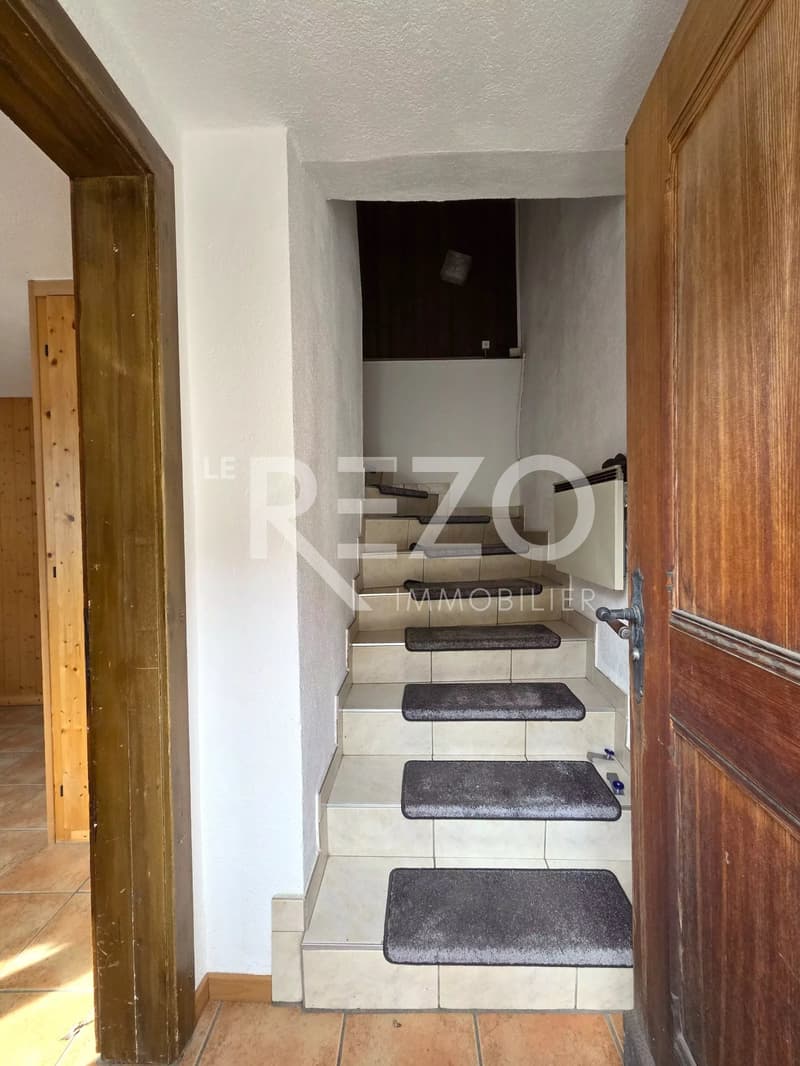 2.5-room duplex apartment (4)