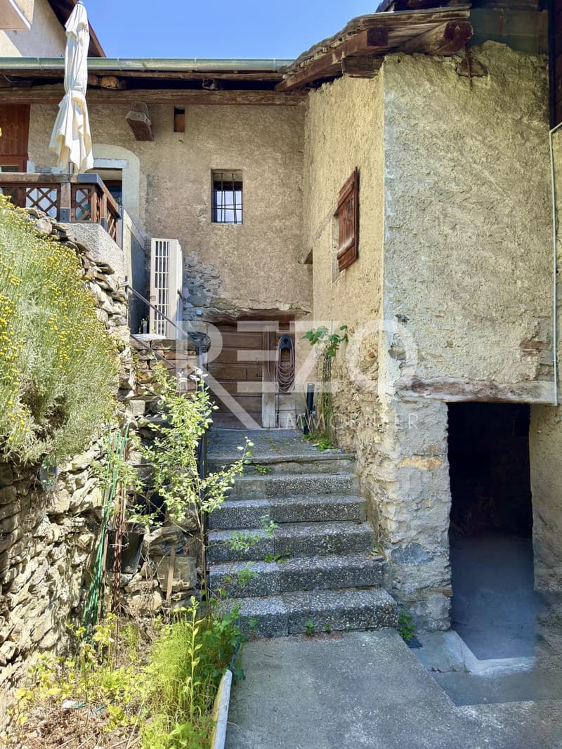 Quirky village house with superb panoramic view! Ollon, Cran-Montana, VS (10)