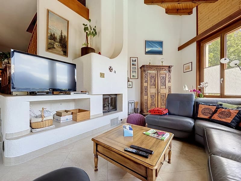 Charming family villa with covered terrace and exceptional view in Chamoson (6)