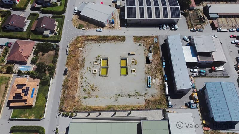Plot with building permit in Vétroz (3)