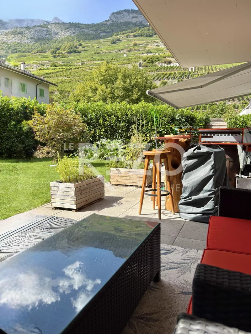 Confortable appartement de 3,5 pièces avec jardin. Vétroz, VS. (2)