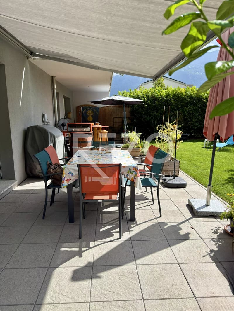 Confortable appartement de 3,5 pièces avec jardin. Vétroz, VS. (3)