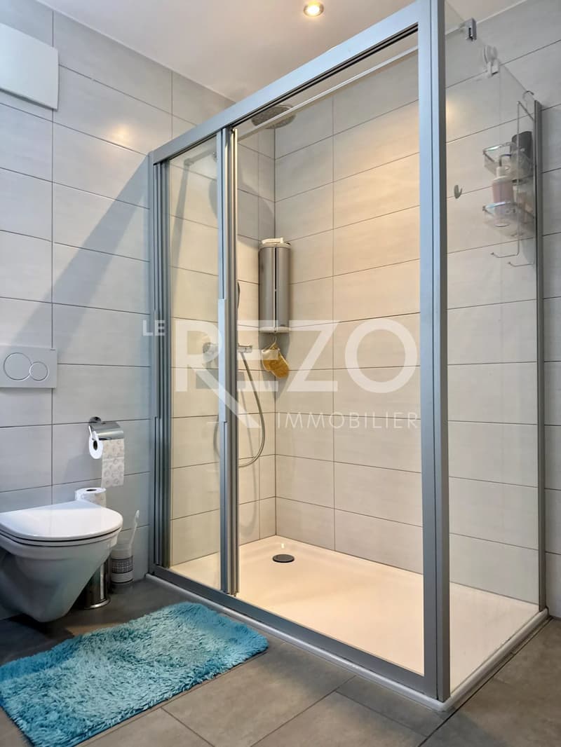 Confortable appartement de 3,5 pièces avec jardin. Vétroz, VS. (13)