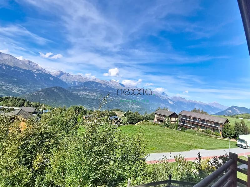 Magnifique chalet avec vue panoramique à Nax (12)