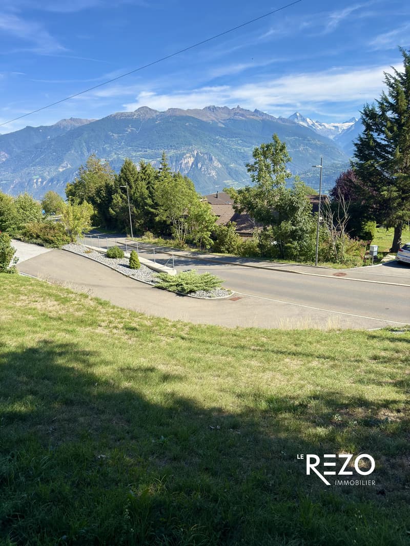 Terrain constructible avec superbe vue panoramique. Savièse, VS. (7)