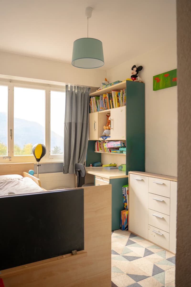 Maison 5,5 pièces jumelée avec grand jardin. Grimisuat, VS (8)