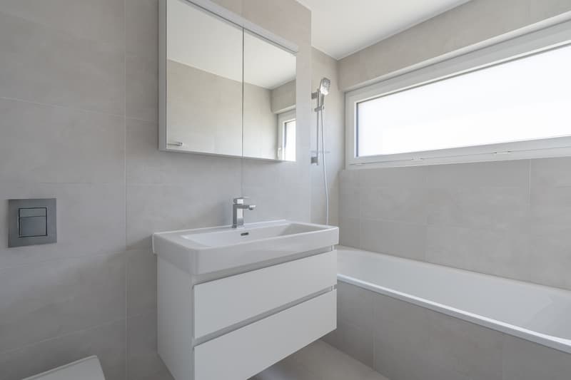 Rez-de-Jardin-Wohnung mit 3,5 Zimmern, Terrasse und eigenem Garten (6)