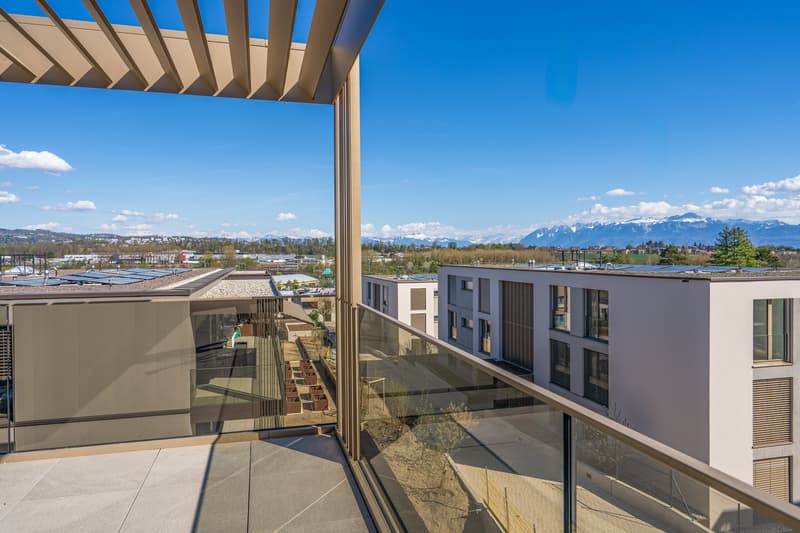 Splendide 4,5 pièces avec spacieux balcon au dernier étage (9)