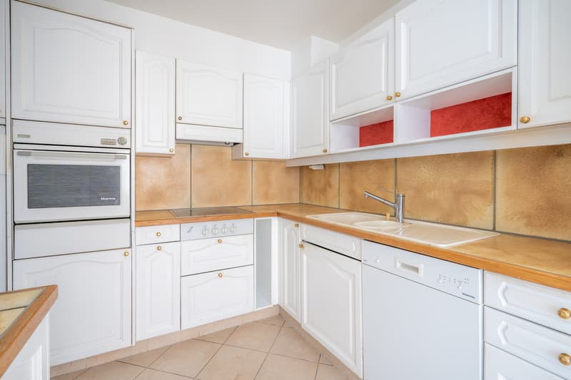 Charmant appartement avec terrasse à proximité immédiate du lac (4)