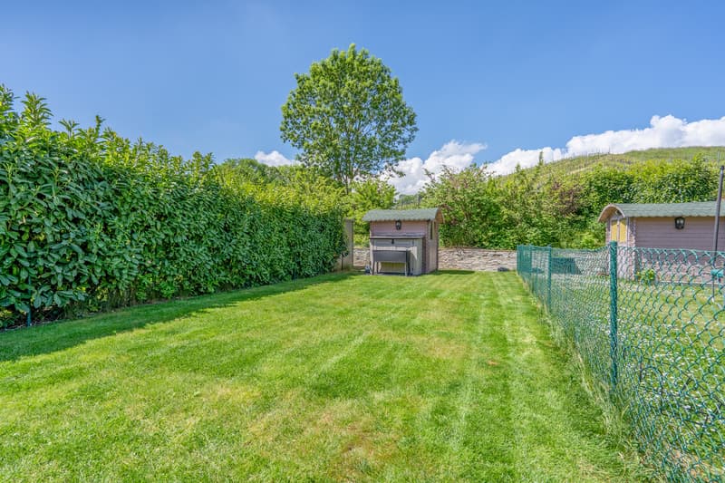 Spacious semi-detached villa of exception (3)