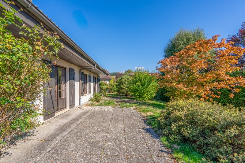 Charmante maison aux portes de Lausanne, en bordure de zone agricole (3)