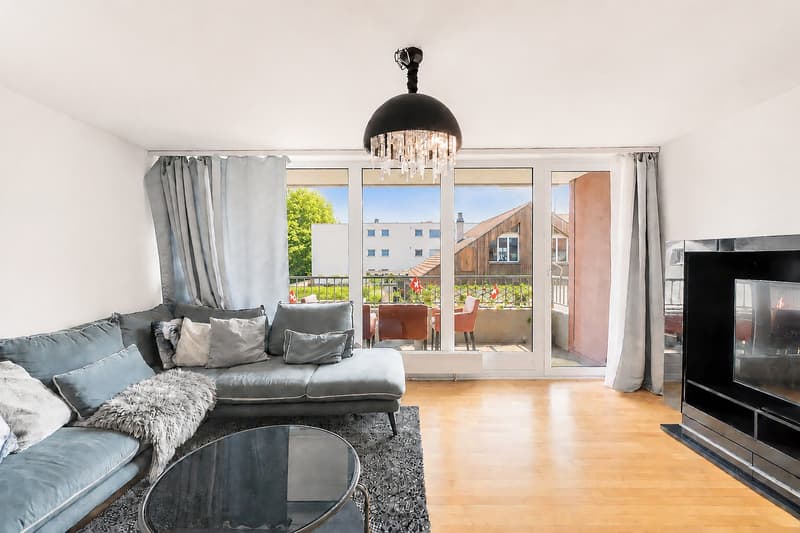 Helle Wohnung mit Balkon und Dachterrasse (9)