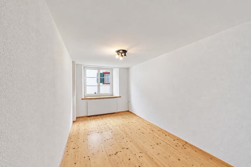 Charmantes 4½-Zimmer-Stadthaus im historischen Ortskern (4)