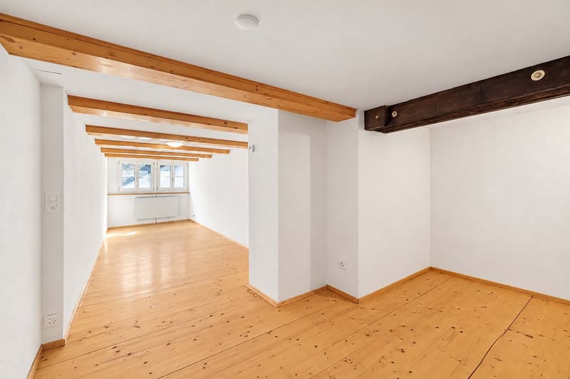 Charmantes 4½-Zimmer-Stadthaus im historischen Ortskern (14)