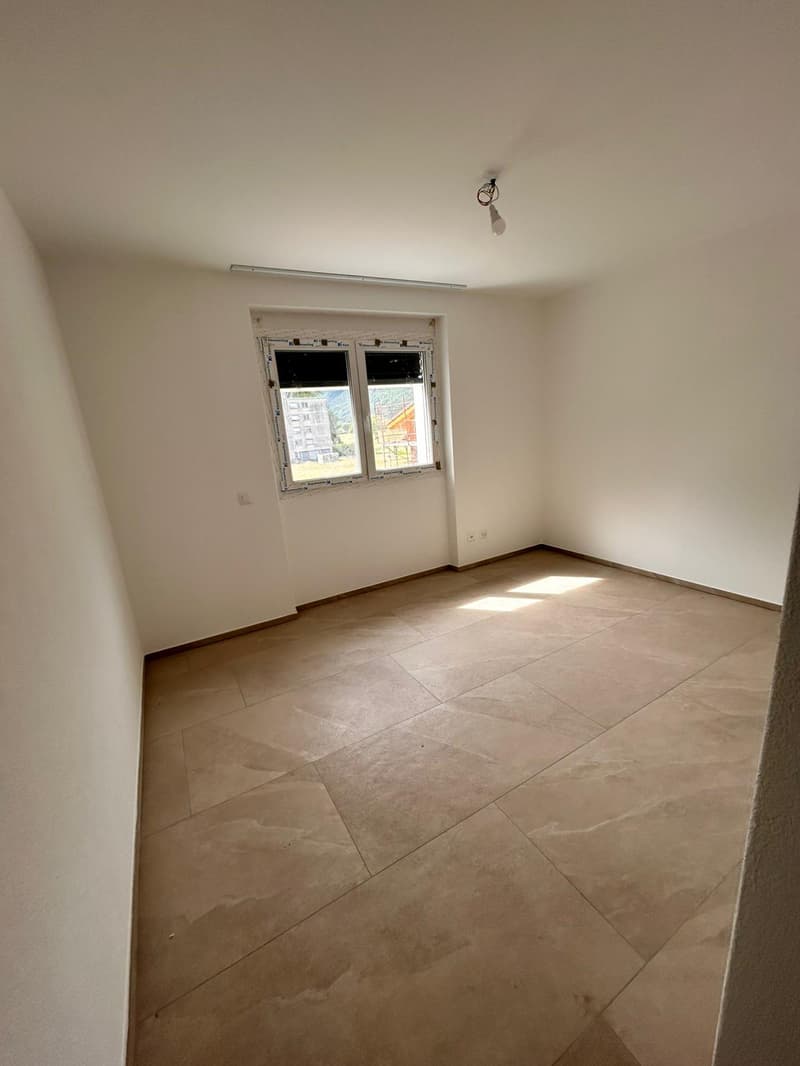 Maison bifamiliale de 4,5 pièces à Cresciano (6)
