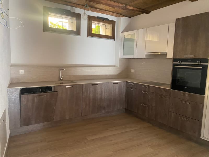 Charakteristische 3,5-Zimmer-Wohnung mit Innenhof (7)