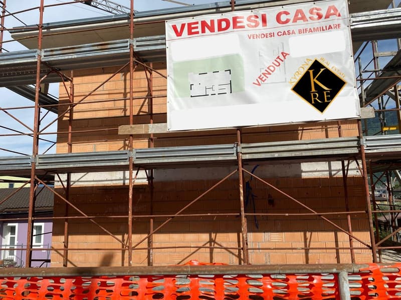 Maison unifamiliale à Camorino (2)